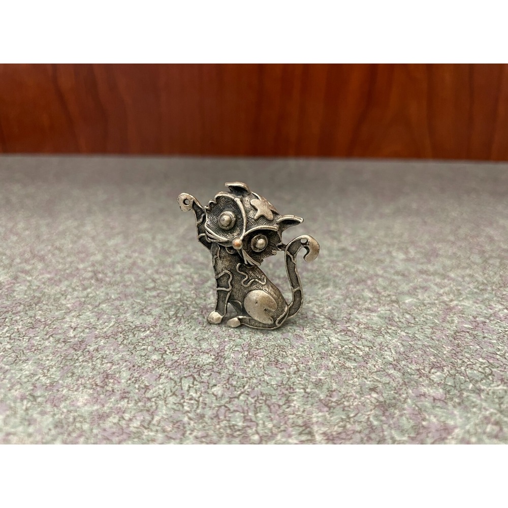 Vintage Torino Mini 1" Cat Earring Holder Figurine Kitty Metal Holds One Pair